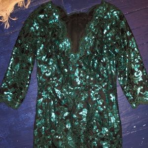 NWOT Tadashi Shoji Sequin Dress Sz 10 Long sleeve